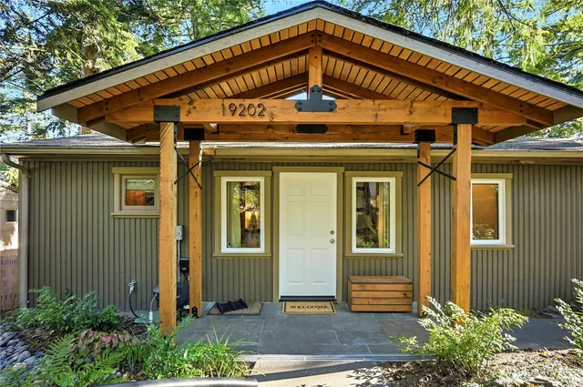 $780,000 | 19202 12th Avenue Northeast, Shoreline, WA 98155