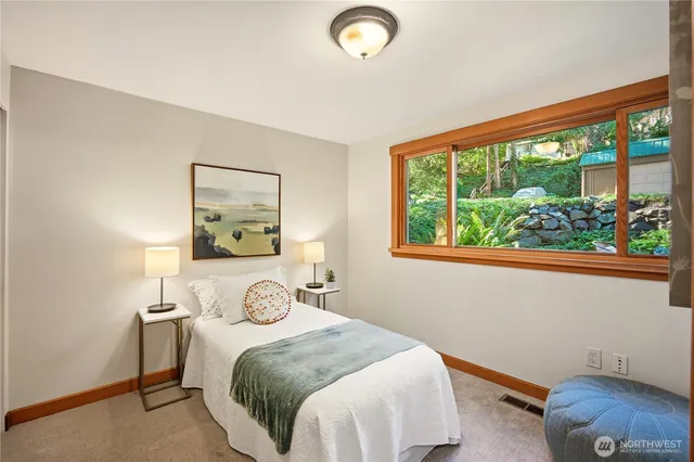 $780,000 | 19202 12th Avenue Northeast, Shoreline, WA 98155