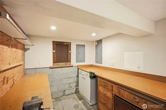 $780,000 | 19202 12th Avenue Northeast, Shoreline, WA 98155