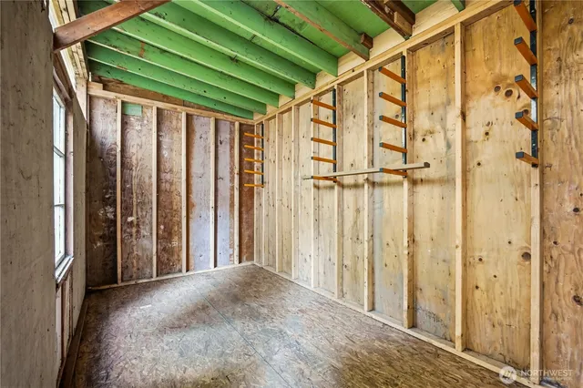 $780,000 | 19202 12th Avenue Northeast, Shoreline, WA 98155