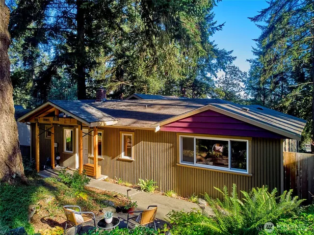 $780,000 | 19202 12th Avenue Northeast, Shoreline, WA 98155