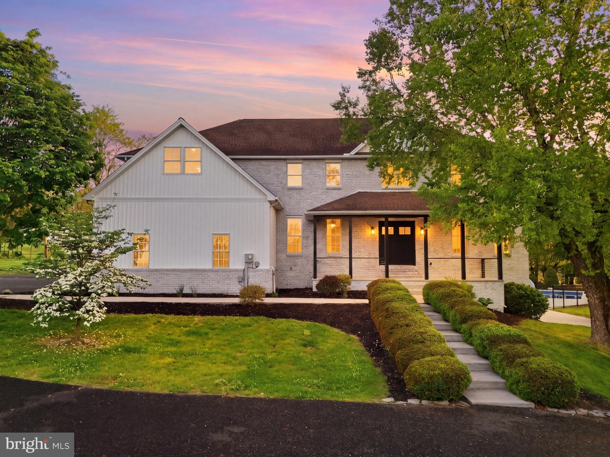 7 Beverly Court Carlisle, PA 17015 - Photo 2 of 117