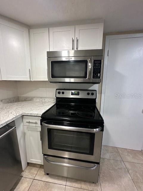 323 Amherst Avenue, Unit 52 Sarasota, FL 34232 - Photo 4 of 16