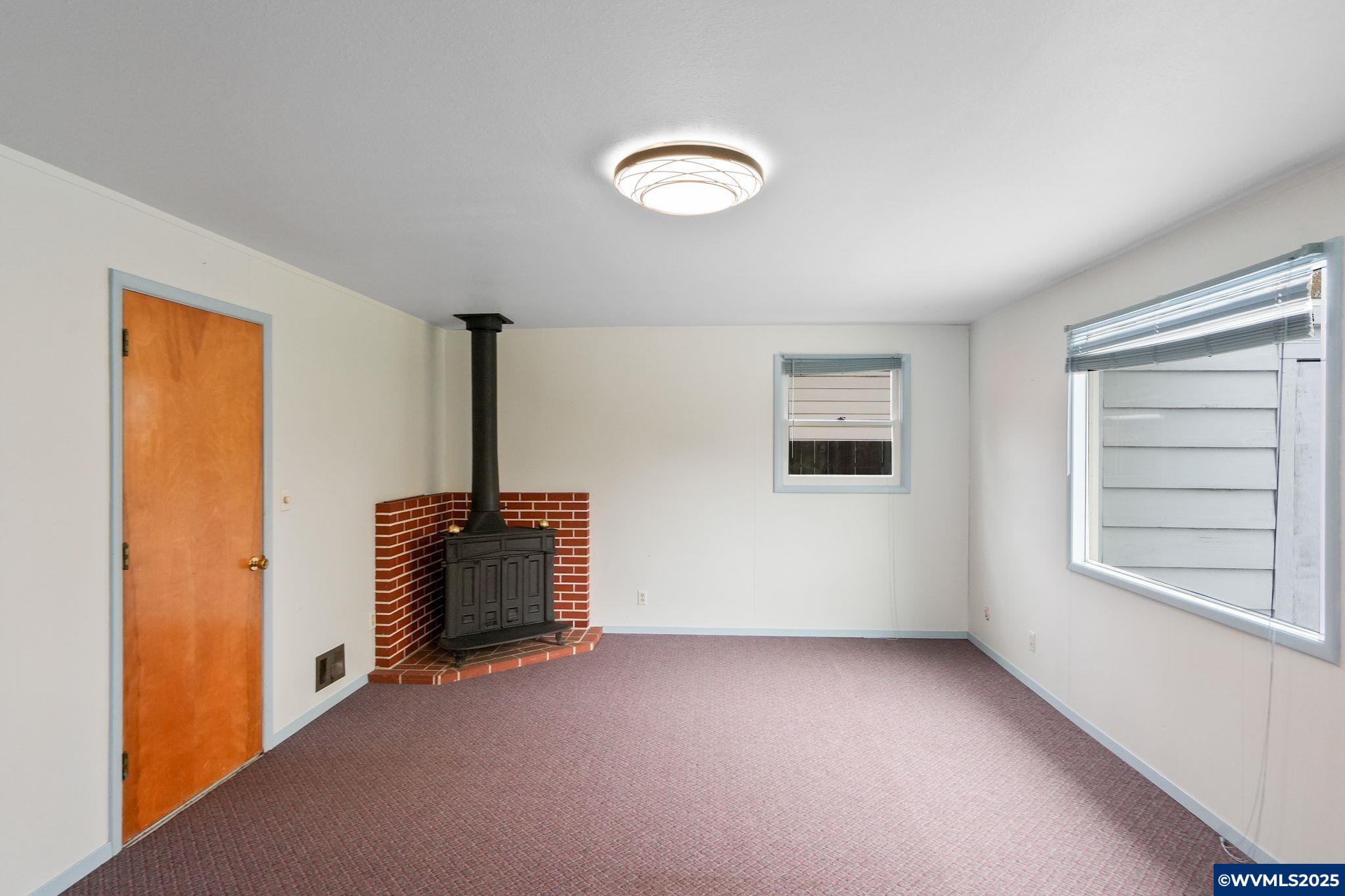 3970 Lone Oak Road Southeast Salem, OR 97302 - Photo 19 of 39 Gallery Image 19