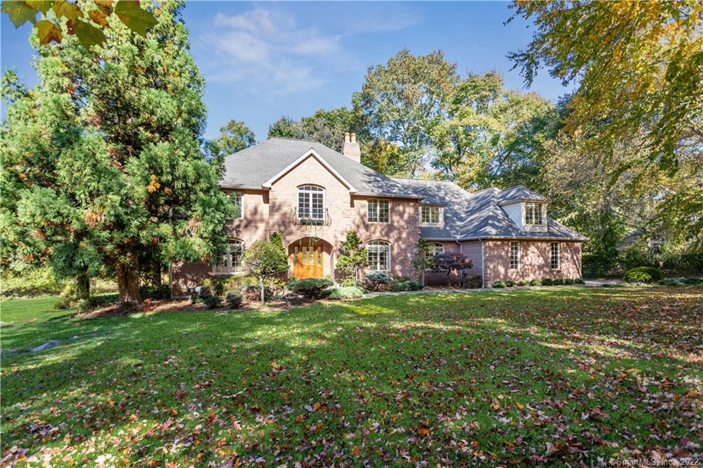 39 Quarter Horse Lane, Fairfield, CT 06824 Compass