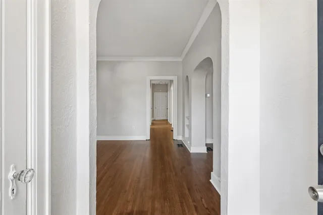 $2,350 | 871 University Street, Memphis, TN 38107