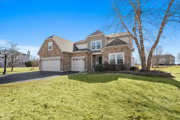 $625,000 | 2518 Imgrund Road, North Aurora, IL 60542
