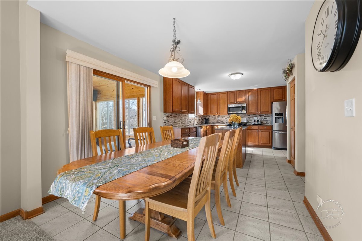 2518 Imgrund Road North Aurora, IL 60542 - Photo 15 of 41