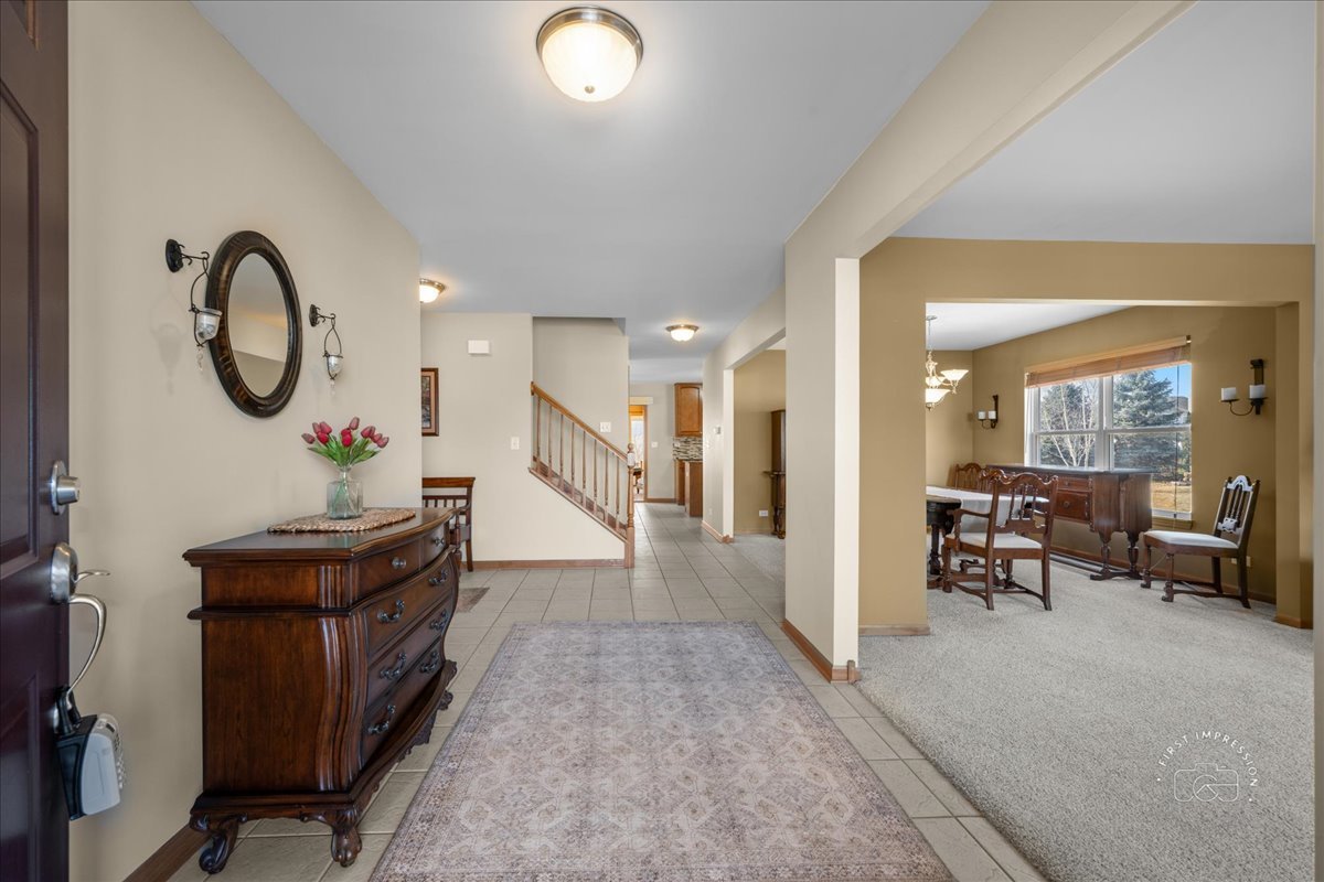 2518 Imgrund Road North Aurora, IL 60542 - Photo 4 of 41