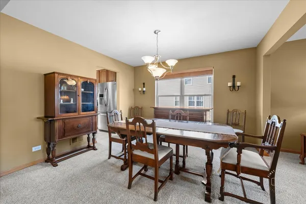 $625,000 | 2518 Imgrund Road, North Aurora, IL 60542