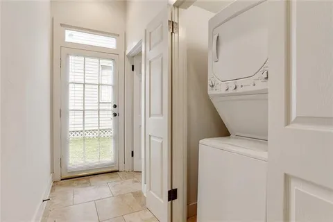 $695,000 | 842 Toledano Street, New Orleans, LA 70115