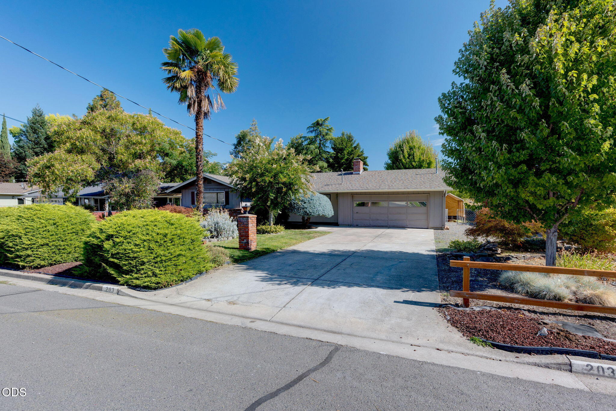 203 South Rose Street Phoenix, OR 97535 - Photo 39 of 43 Gallery Image 39