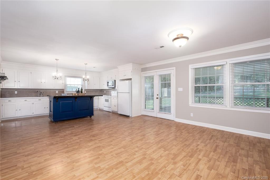 5413 Park Road Charlotte, NC 28209 - Photo 18 of 31 Gallery Image 18
