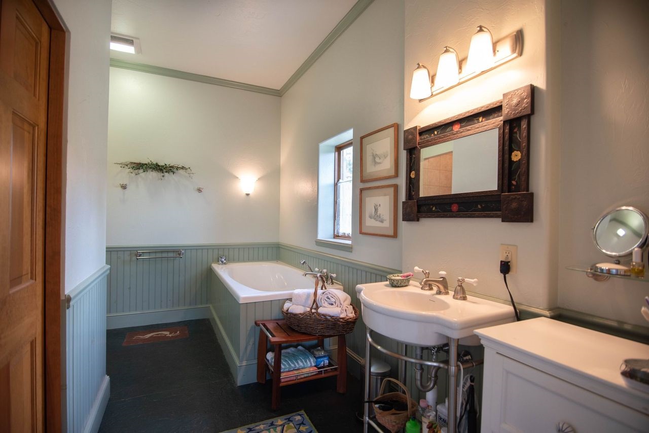 96 Baker Road North Sutton, NH 03260 - Photo 23 of 40