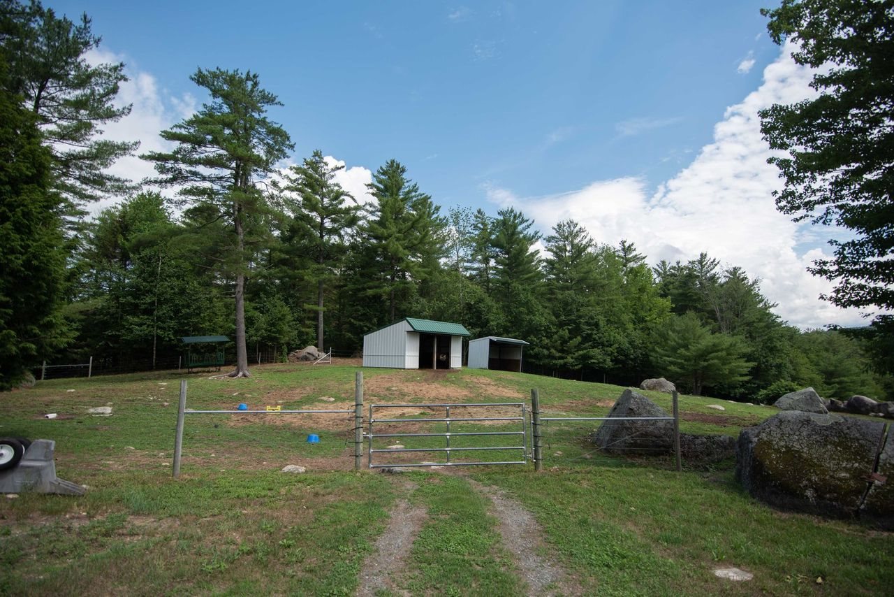 96 Baker Road North Sutton, NH 03260 - Photo 32 of 40