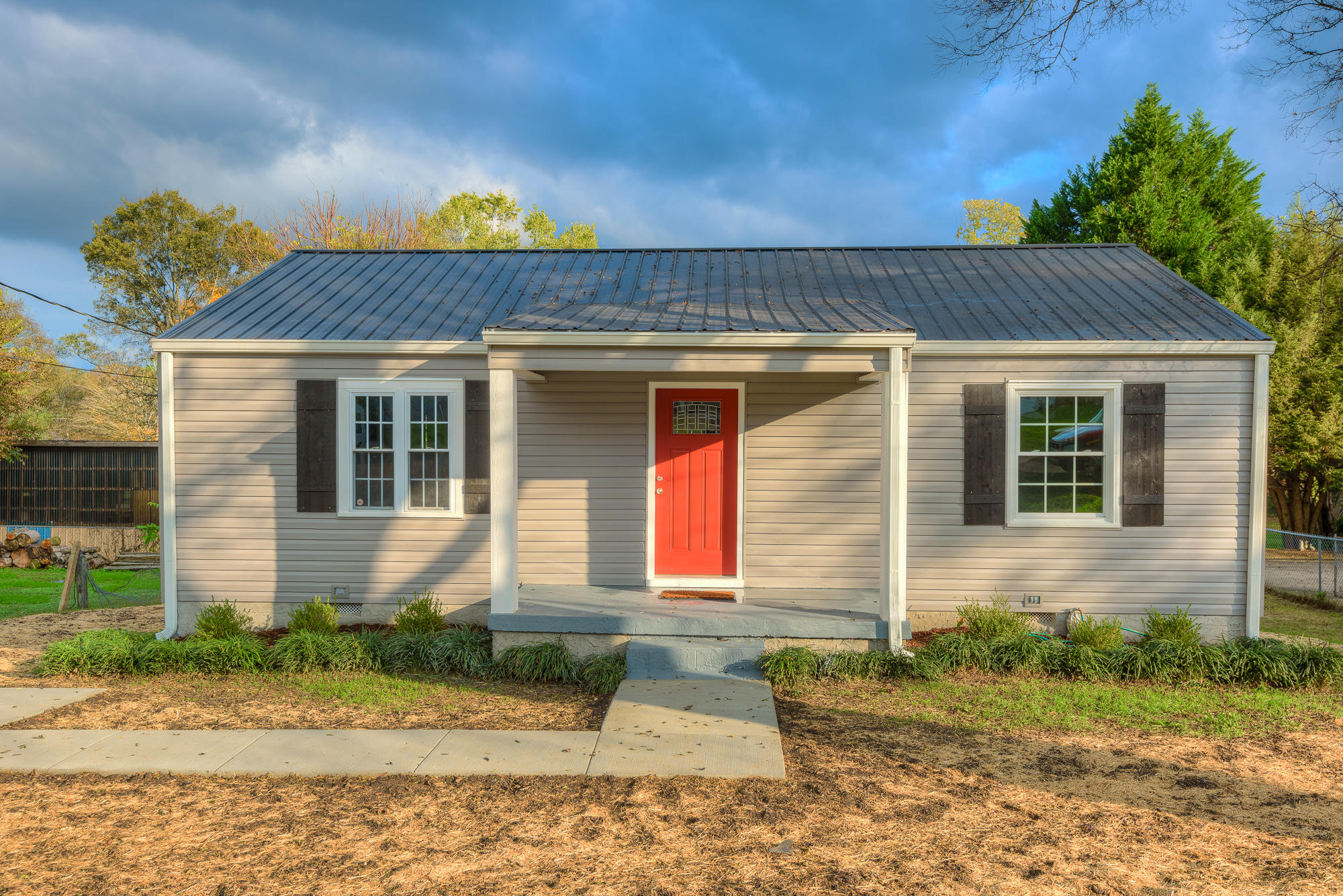 2008 Schmidt Road Chattanooga, TN 37412 - Photo 3 of 34 xfront_2