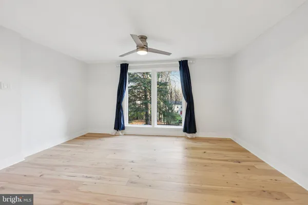 $500,000 | 1666 Harvest Green Court, Reston, VA 20194