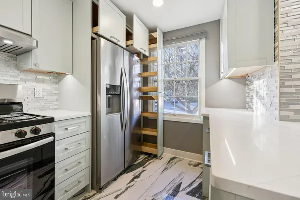 $500,000 | 1666 Harvest Green Court, Reston, VA 20194