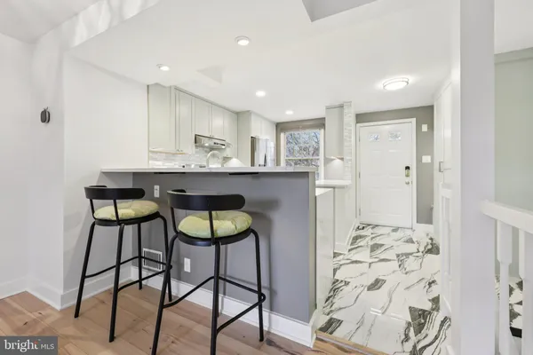 $500,000 | 1666 Harvest Green Court, Reston, VA 20194