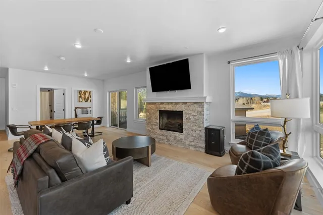$1,145,000 | 125 West Keystone Road, Unit 105, Keystone, CO 80435