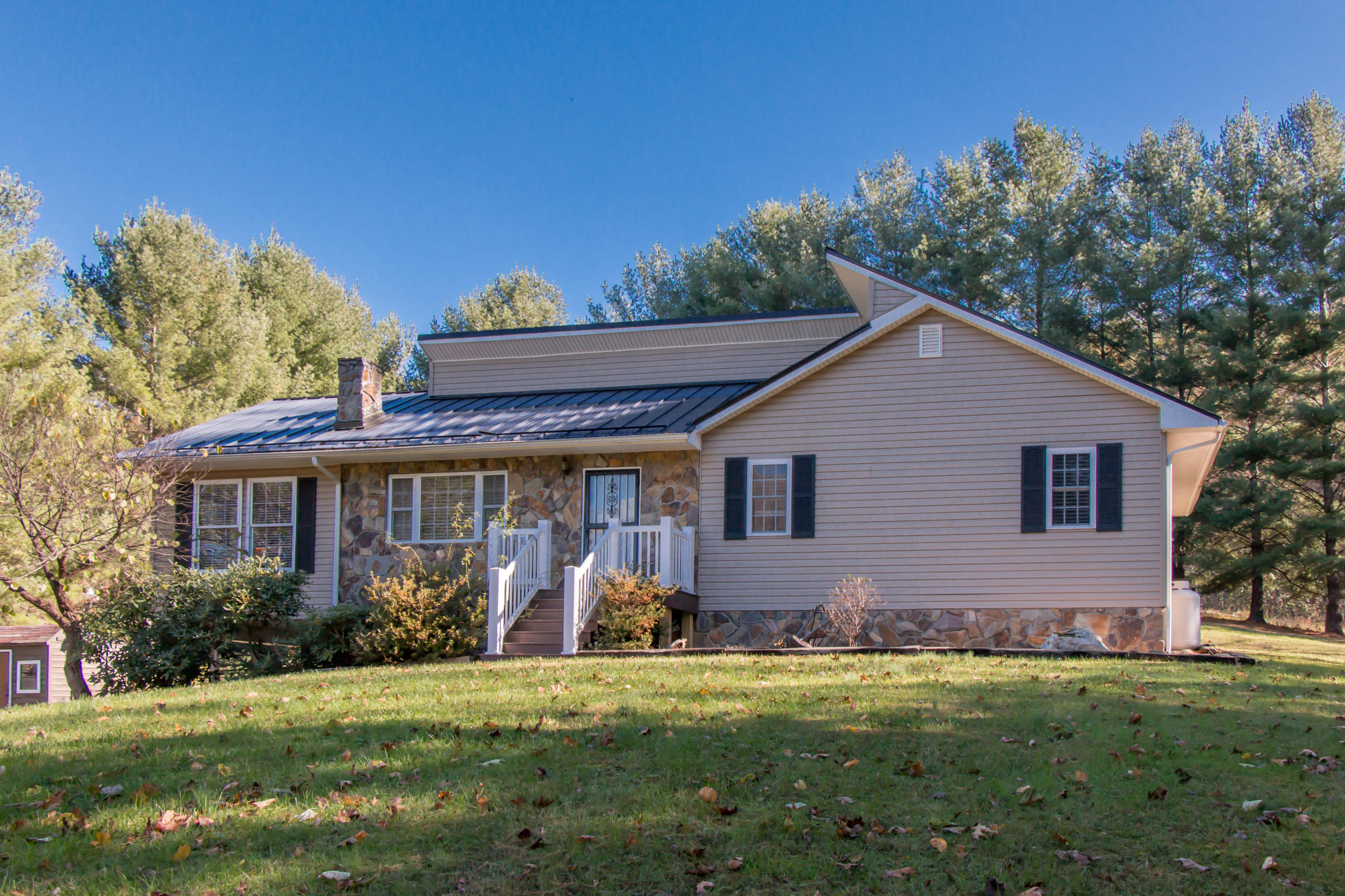 12087 Litchfield