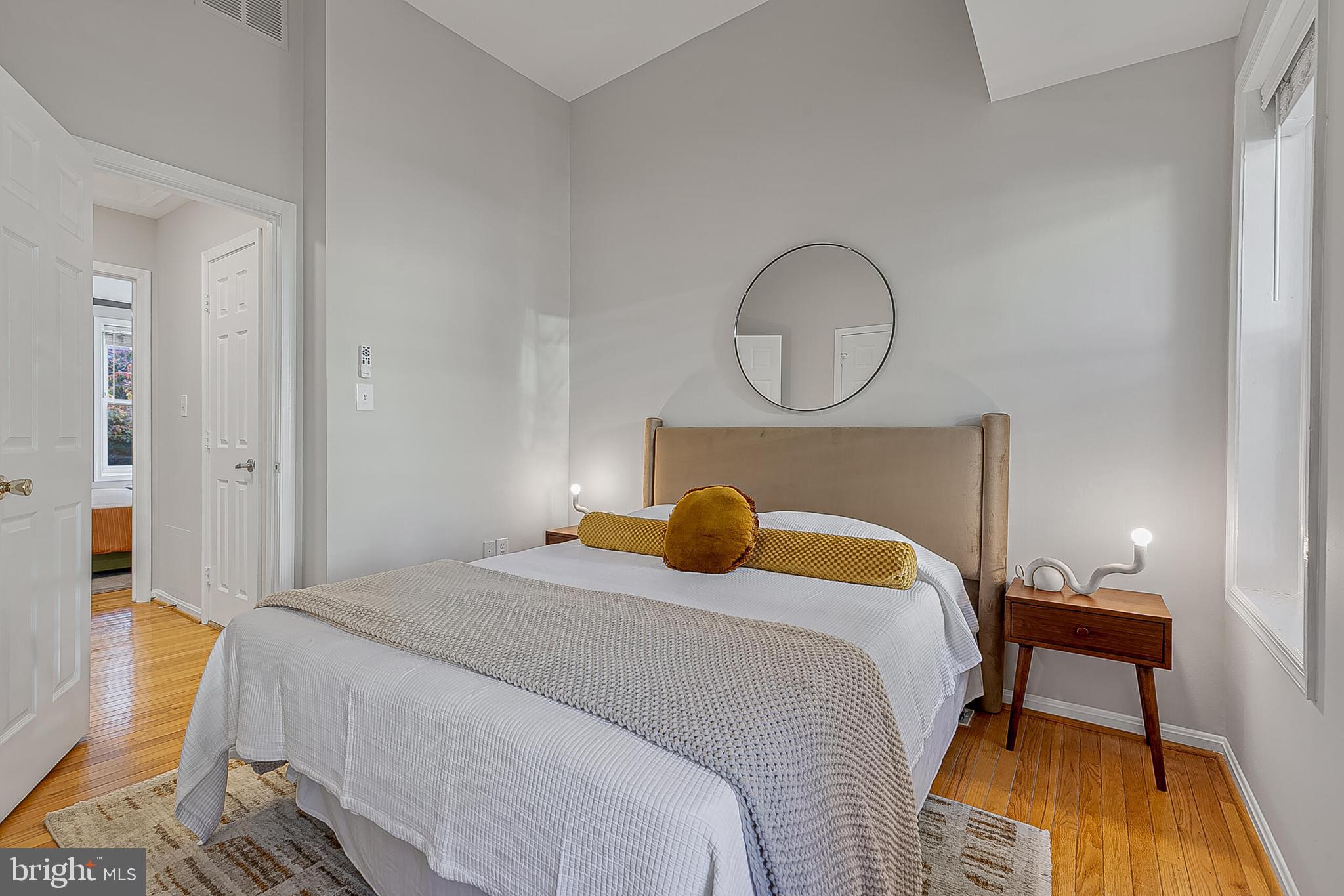 1660 Kalorama Road Northwest Washington, DC 20009 - Photo 13 of 37 Second Bedroom