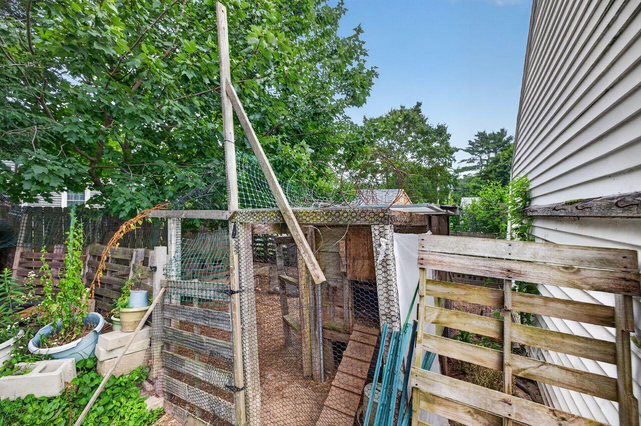 88 Mayer Road Portland, ME 04102 - Photo 8 of 48 3G0A8277