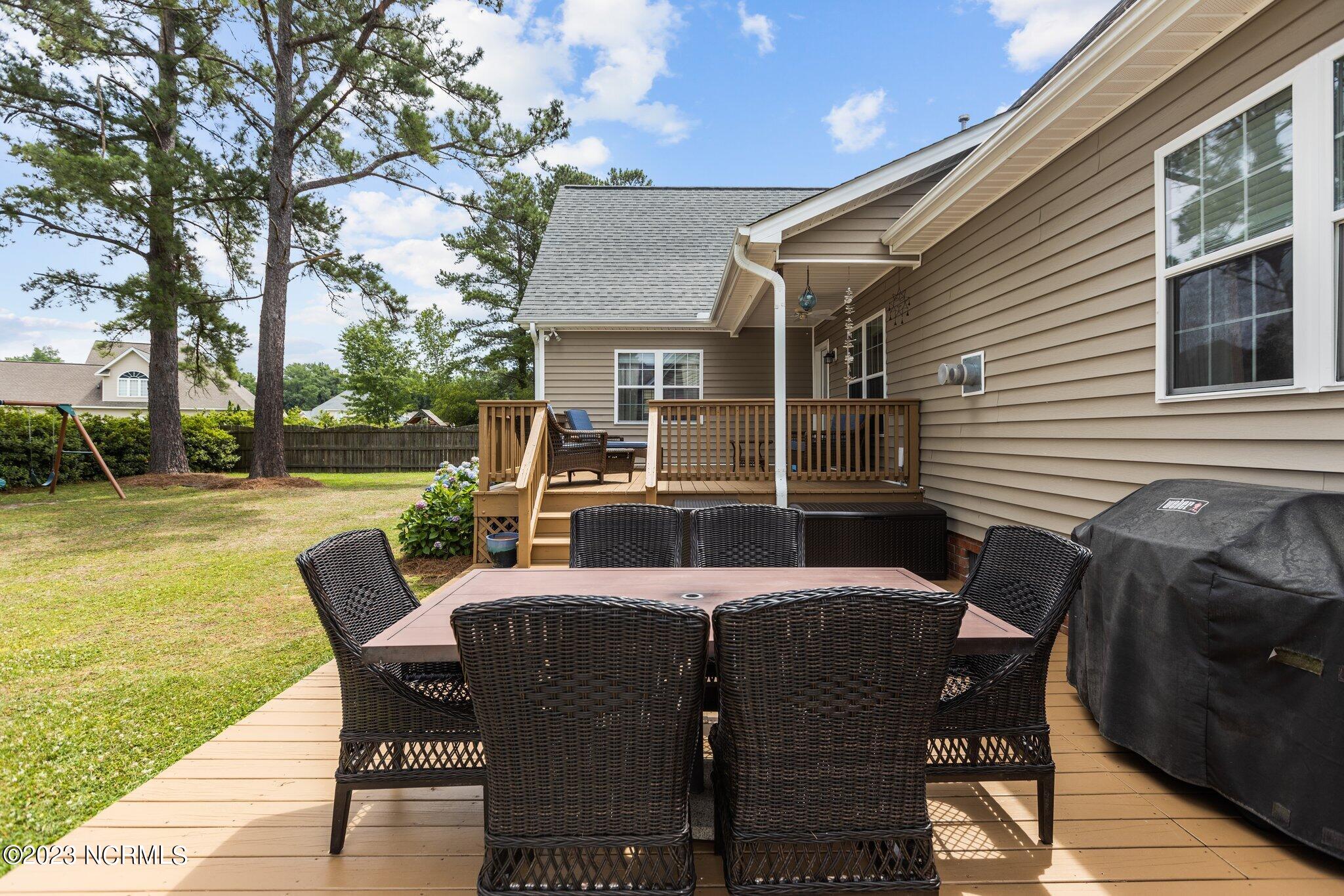 697 Tabard Road Winterville, NC 28590 - Photo 2 of 35 deck