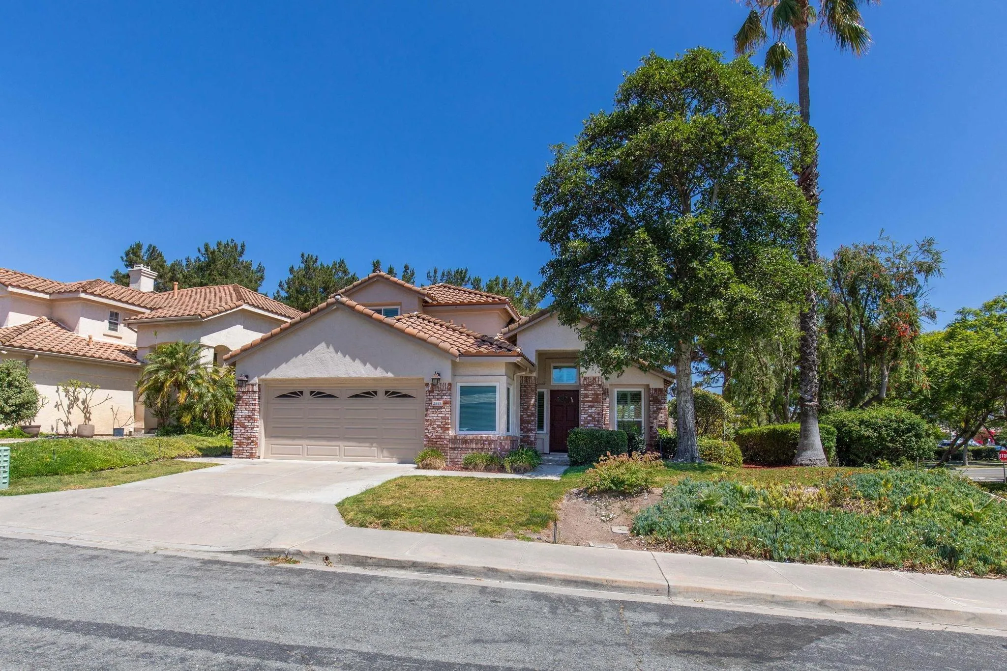 2353 Bay Hill Road Chula Vista, CA 91915 - Photo 3 of 61