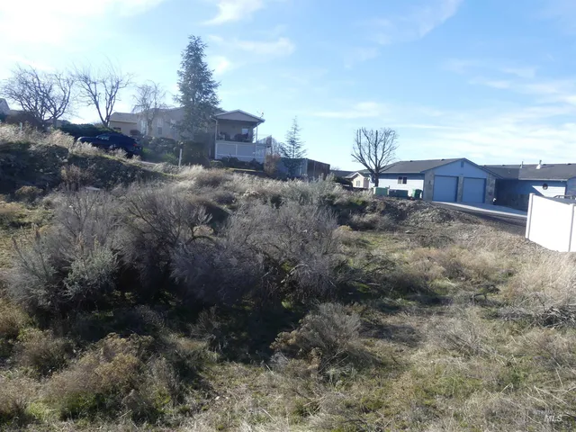$90,000 | 2987 Knoll Crest Drive, Lewiston, ID 83501