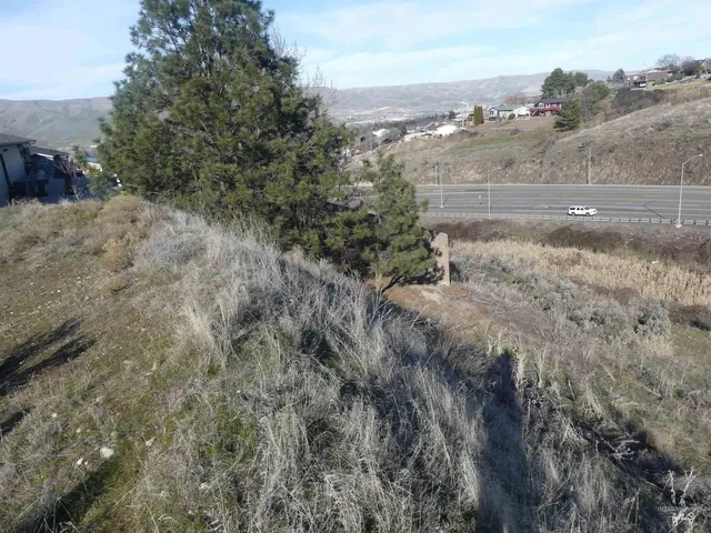 $90,000 | 2987 Knoll Crest Drive, Lewiston, ID 83501