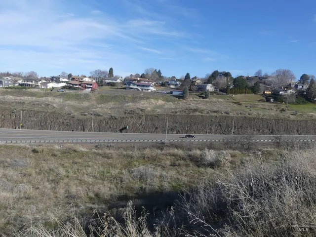 $90,000 | 2987 Knoll Crest Drive, Lewiston, ID 83501