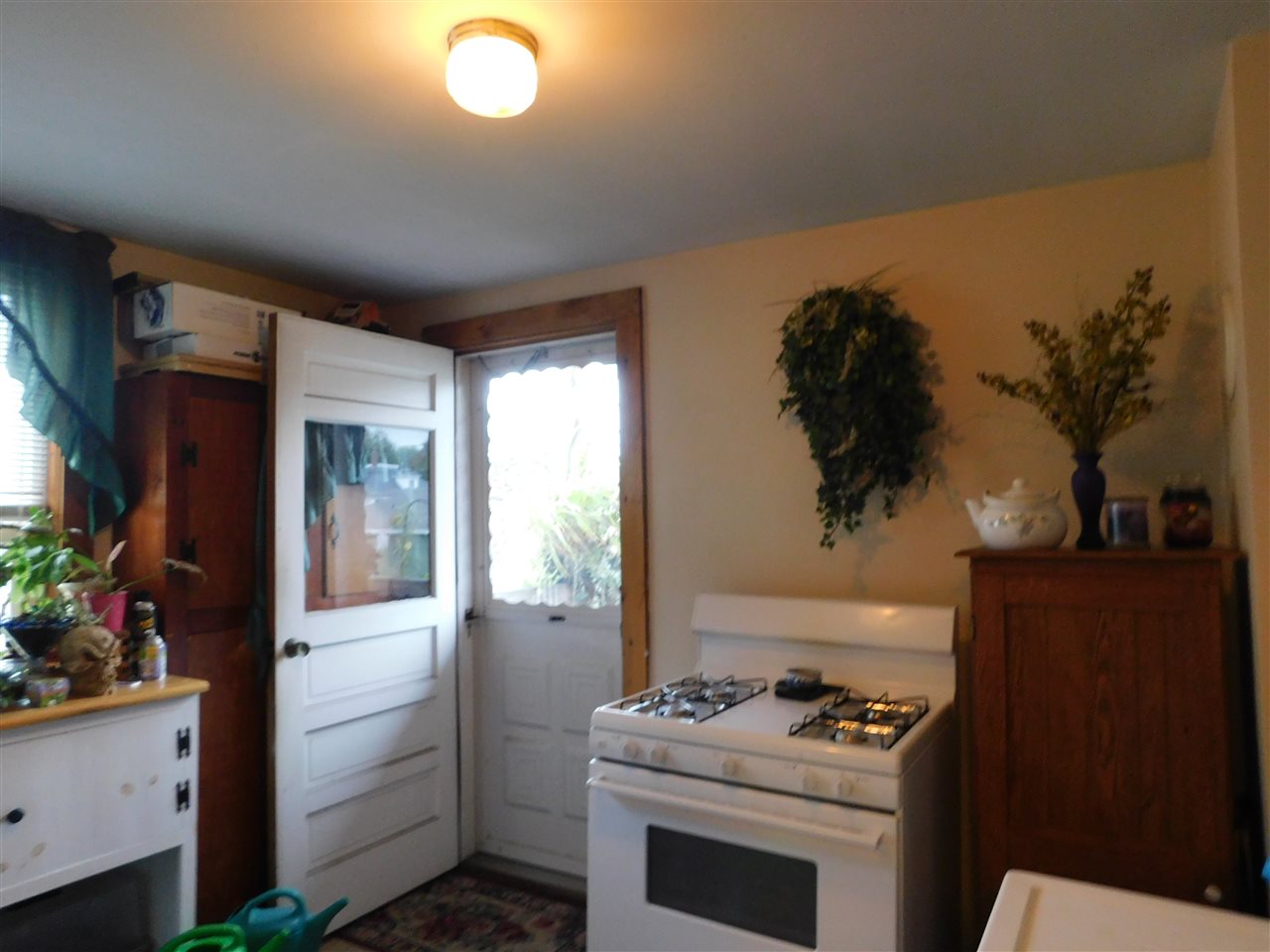 690 Rimmon Street Manchester, NH 03102 - Photo 7 of 16
