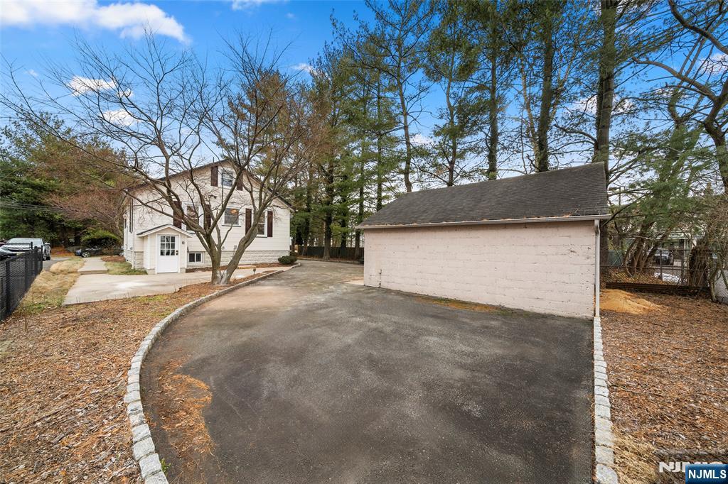 21 Milton Street Cresskill, NJ 07626 - Photo 25 of 26