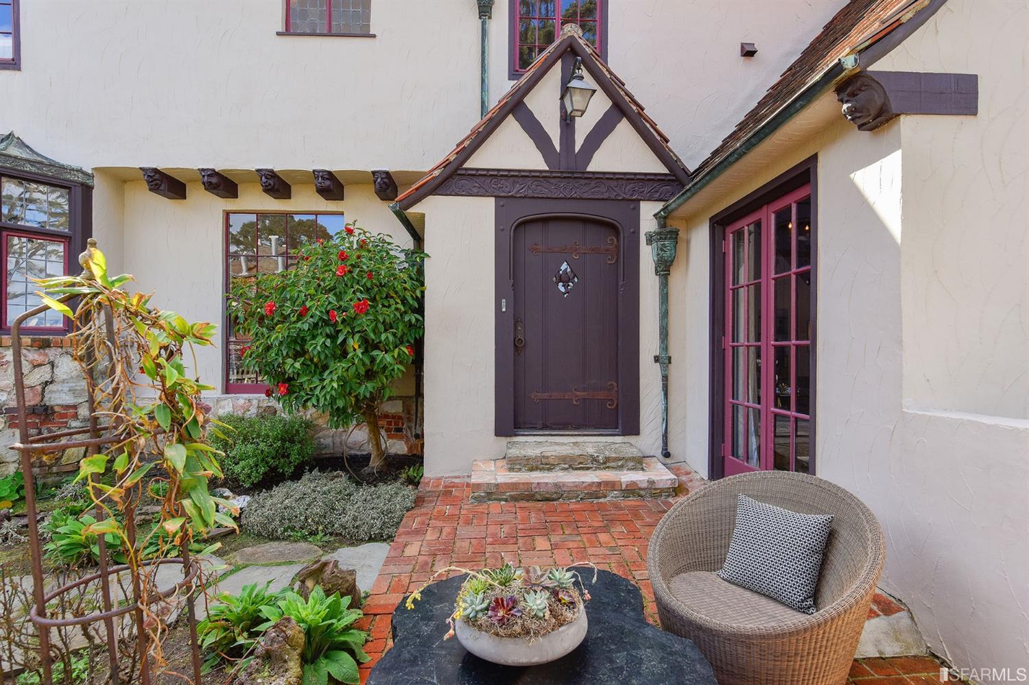 144 Belgrave Avenue San Francisco, CA 94117 - Photo 16 of 88