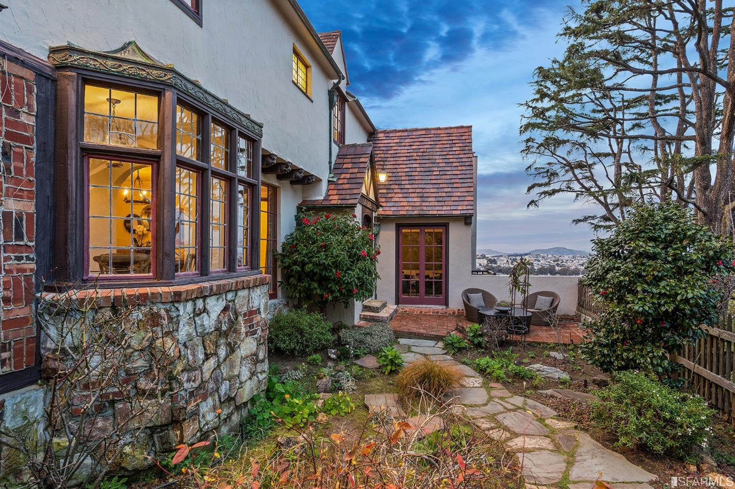 144 Belgrave Avenue San Francisco, CA 94117 - Photo 10 of 88