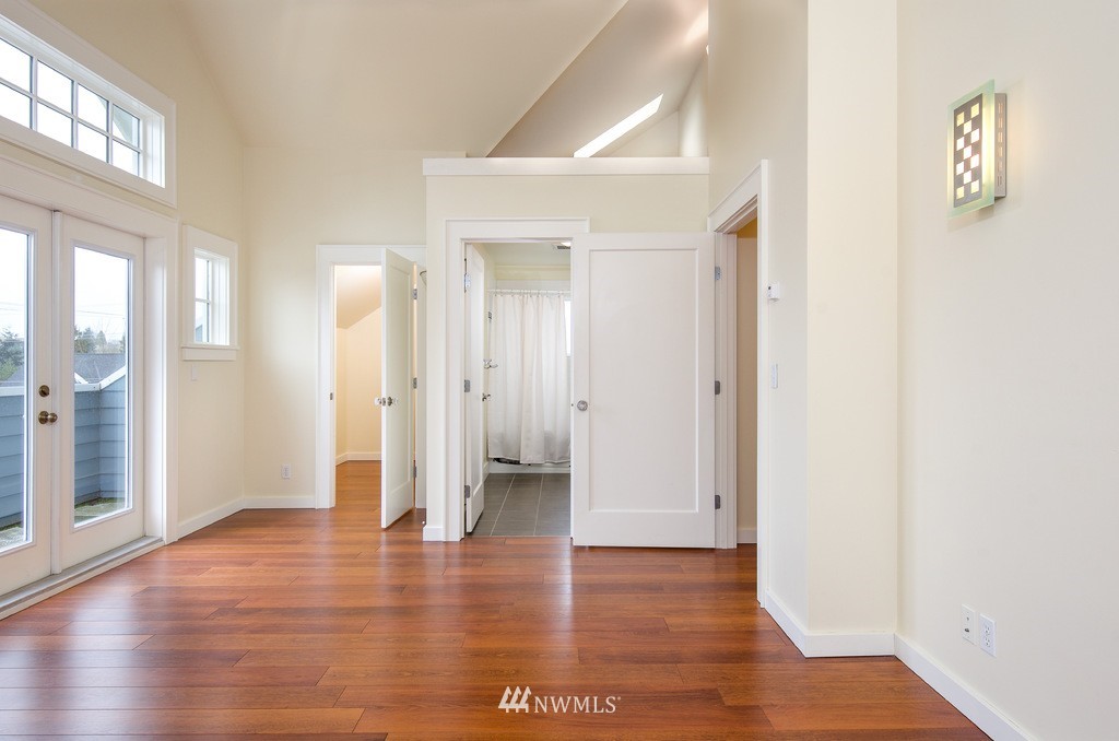 708 North 82nd Street Seattle, WA 98103 - Photo 13 of 25 Gallery Image 13