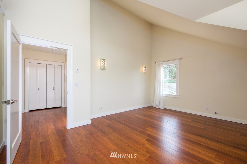 708 North 82nd Street Seattle, WA 98103 - Photo 14 of 25 Gallery Image 14