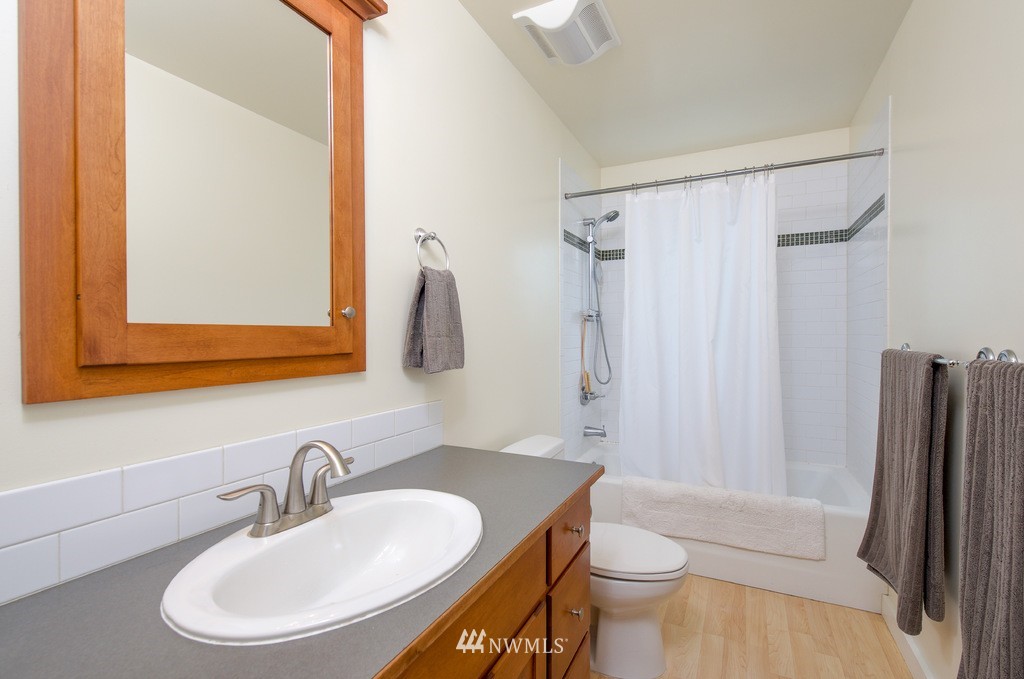 708 North 82nd Street Seattle, WA 98103 - Photo 23 of 25 Gallery Image 23
