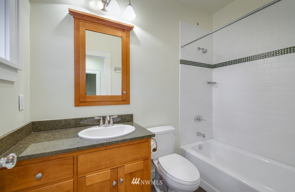 708 North 82nd Street Seattle, WA 98103 - Photo 10 of 25 Gallery Image 10