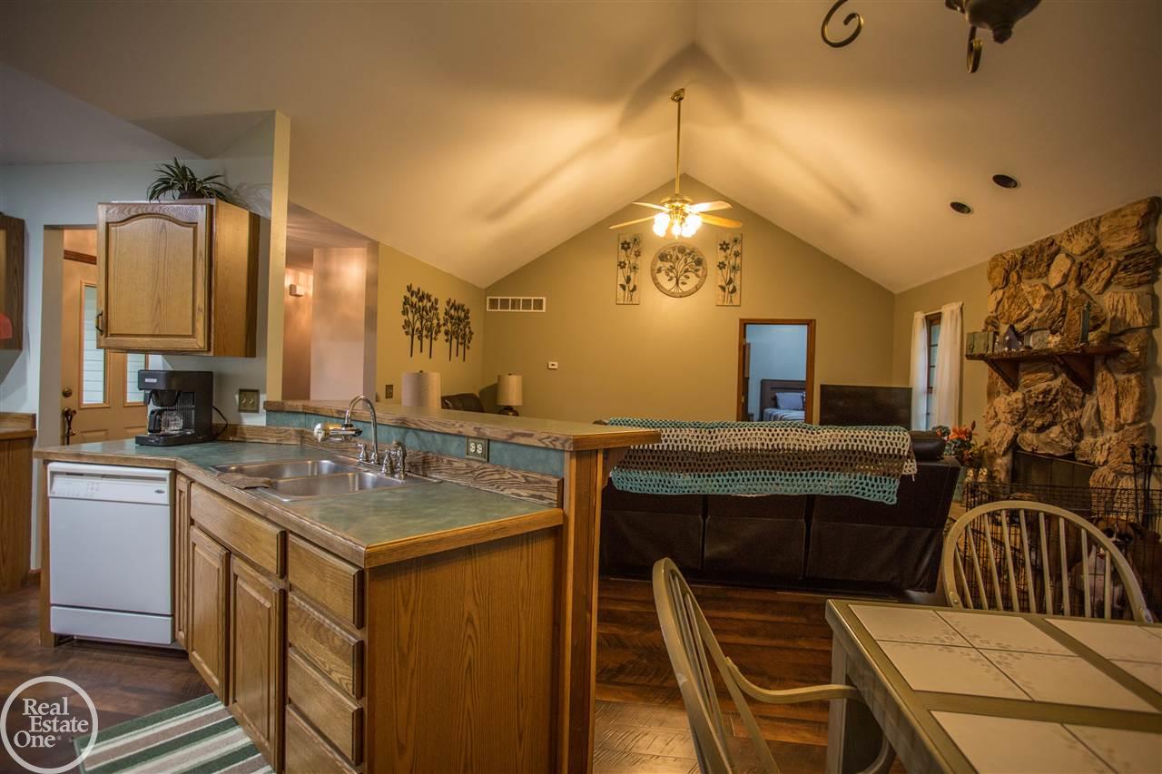 4381 East Wellman Line Road Jeddo, MI 48032 - Photo 20 of 38 31352224-19.JPG