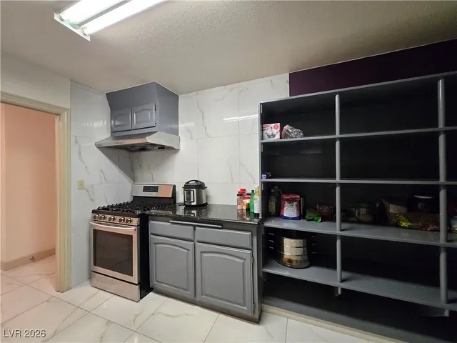 $1,550 | 2755 Mann Street, Unit 2 BR, Las Vegas, NV 89146