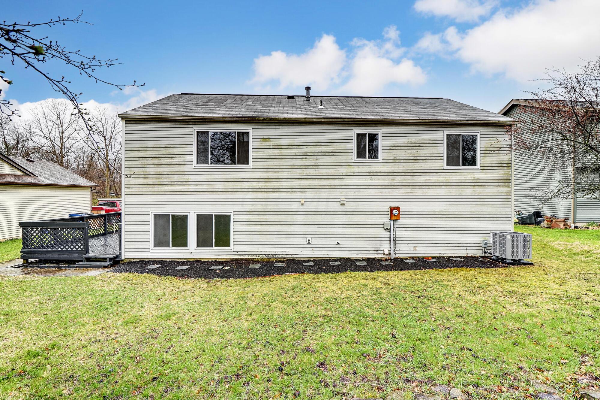 7270 Rodebaugh Road Reynoldsburg, OH 43068 - Photo 31 of 34 033