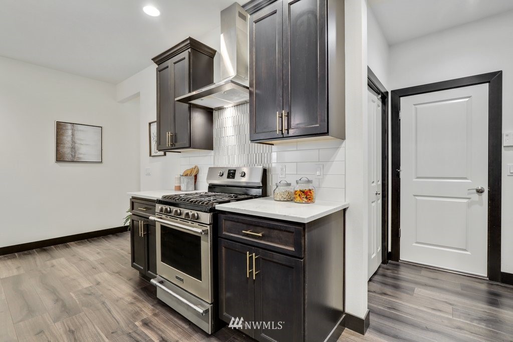 9 193rd Place Southeast Bothell, WA 98012 - Photo 15 of 40