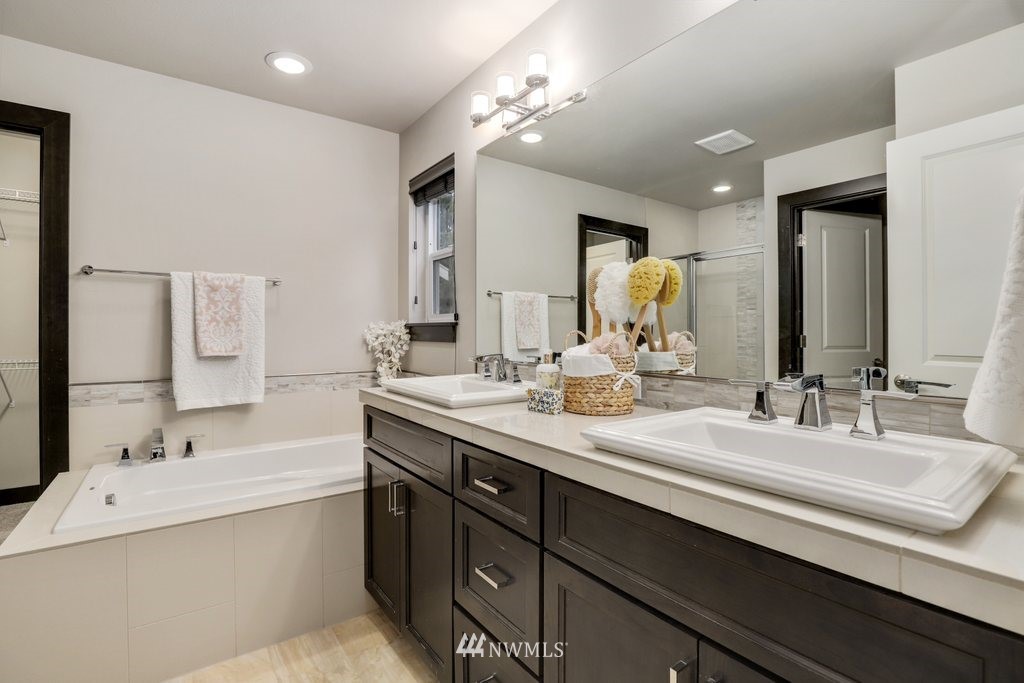 9 193rd Place Southeast Bothell, WA 98012 - Photo 25 of 40