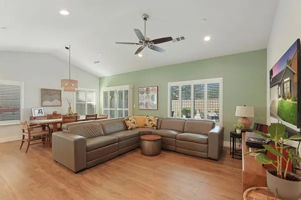 $529,900 | 13929 Orchard View Court, Lockeford, CA 95237
