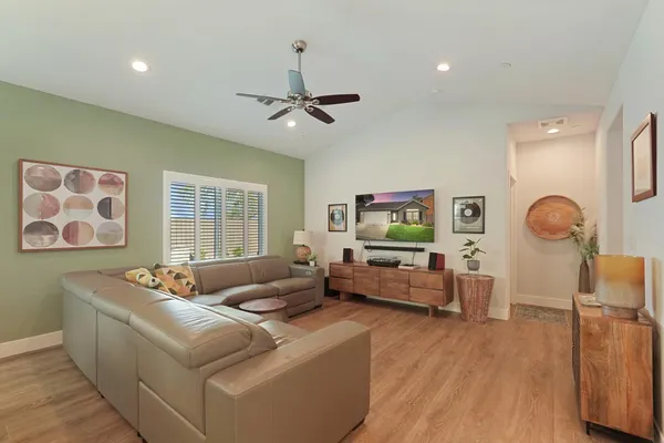 $529,900 | 13929 Orchard View Court, Lockeford, CA 95237