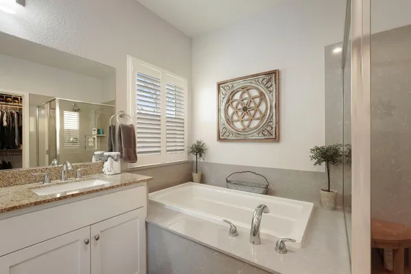 $529,900 | 13929 Orchard View Court, Lockeford, CA 95237
