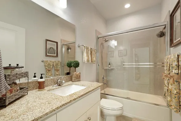 $529,900 | 13929 Orchard View Court, Lockeford, CA 95237