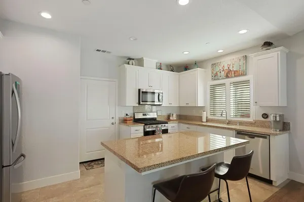 $529,900 | 13929 Orchard View Court, Lockeford, CA 95237
